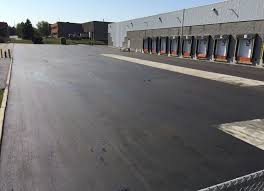 Best Concrete Driveway Installation  in Oregon, OH